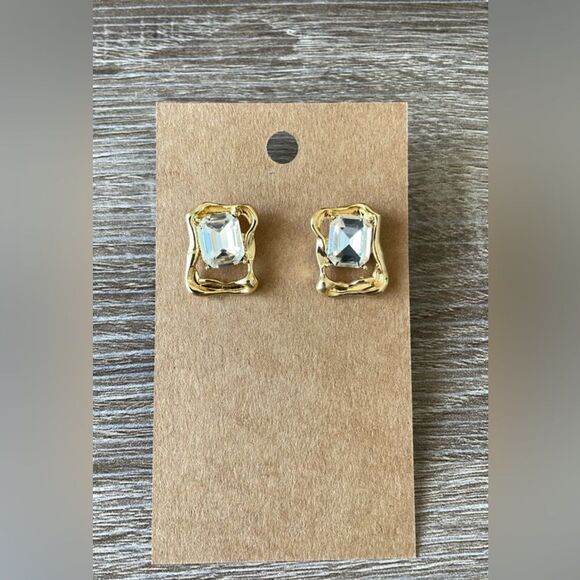 Emerald cut diamond stud A205 - Picture 6 of 8